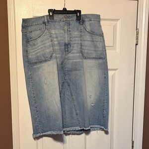 SO Light Blue Denim Skirt with Contrast Stitching